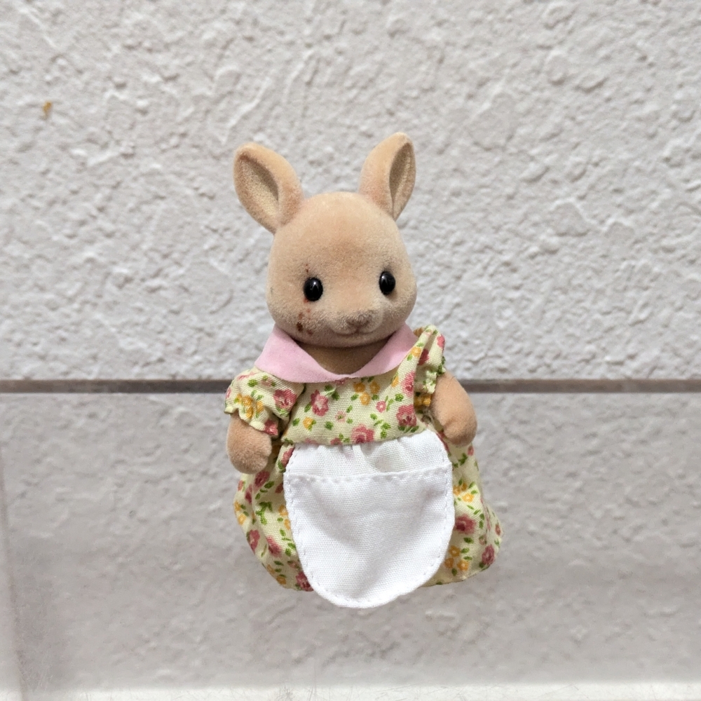 Calico Critters Hopper Kangaroo Mom Flower Dress Epoch